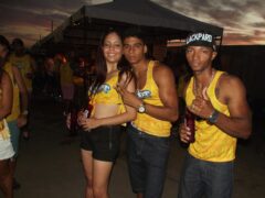 Oktober 10 Anos